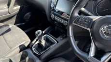 Nissan Qashqai 1.3 DiG-T Acenta Premium 5dr Petrol Hatchback